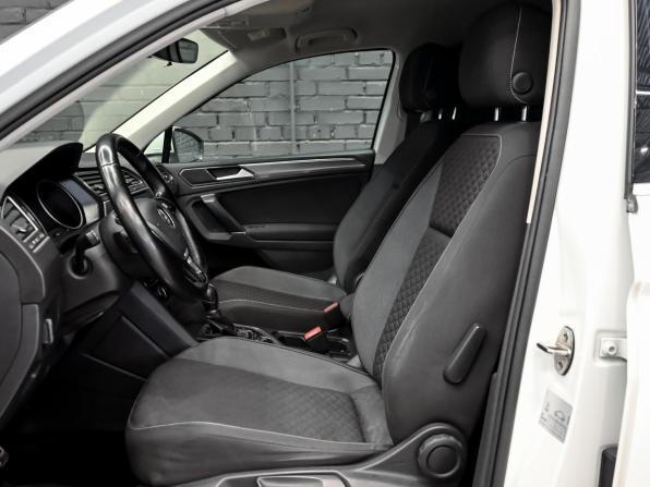 Volkswagen Tiguan II с пробегом 2018 года, цена 2 800 000 рублей, 155892 км, внедорожник, Автокод Объявления