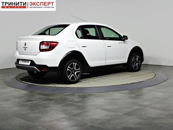 Renault Logan II Рестайлинг с пробегом 2022 года, цена 1 357 000 рублей, 21638 км, седан, Автокод Объявления