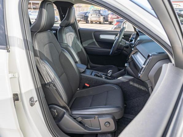 Volvo XC40 I с пробегом 2018 года, цена 2 200 000 рублей, 193732 км, внедорожник, Автокод Объявления