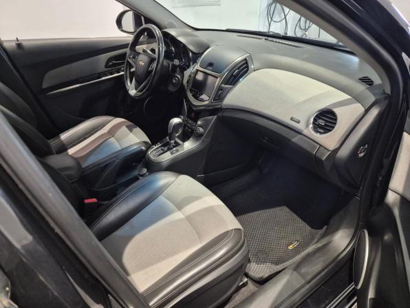 Chevrolet Cruze I Рестайлинг с пробегом 2014 года, цена 799 000 рублей, 130667 км, хэтчбек, Автокод Объявления