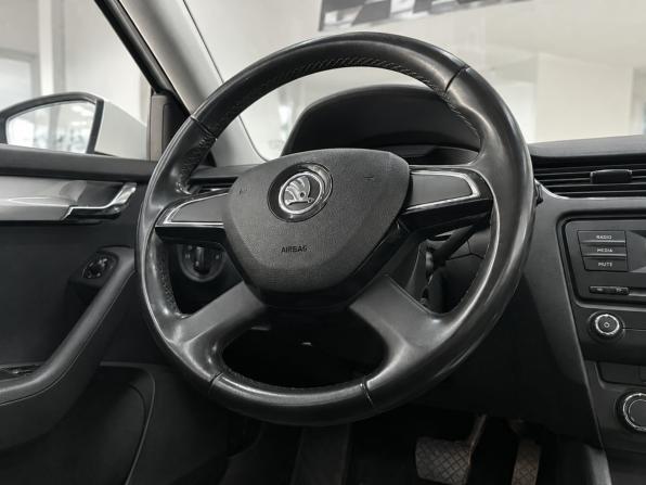 Skoda Octavia III (A7) с пробегом 2014 года, цена 1 479 000 рублей, 121000 км, лифтбек, Автокод Объявления