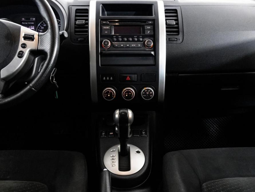 Nissan X-Trail II Рестайлинг Санкт-Петербург  - изображение 11