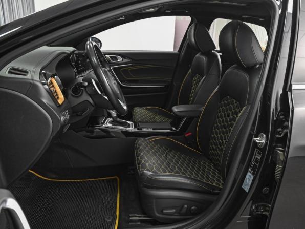 Kia XCeed I с пробегом 2020 года, цена 2 319 000 рублей, 228821 км, хэтчбек, Автокод Объявления