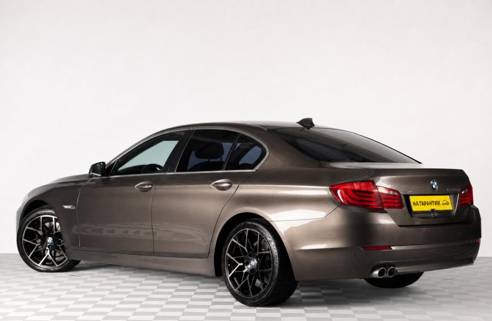 BMW 5 серии VI (F10/F11/F07) Челябинск  - изображение 5
