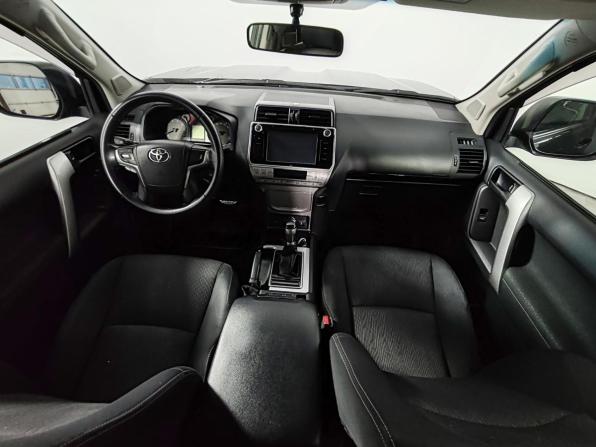 Toyota Land Cruiser Prado 150 Series Рестайлинг 2 с пробегом 2018 года, цена 3 999 000 рублей, 188107 км, внедорожник, Автокод Объявления
