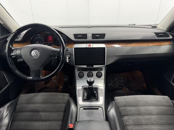 Volkswagen Passat B6 с пробегом 2007 года, цена 647 000 рублей, 213192 км, седан, Автокод Объявления