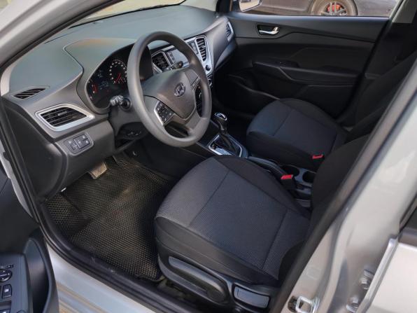 Hyundai Solaris II Рестайлинг с пробегом 2021 года, цена 1 690 000 рублей, 21129 км, седан, Автокод Объявления