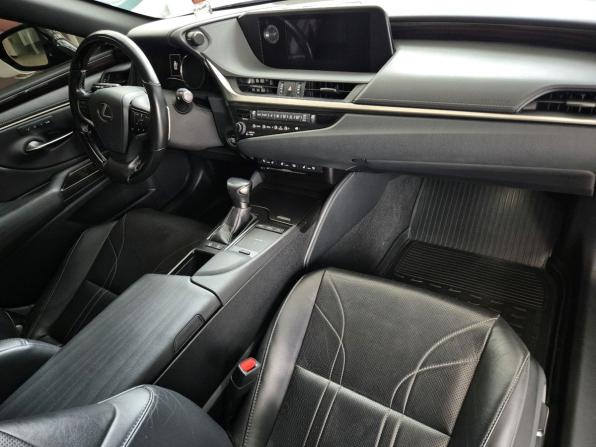 Lexus ES VII с пробегом 2019 года, цена 4 269 000 рублей, 47590 км, седан, Автокод Объявления