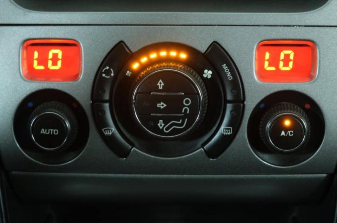 Peugeot 408 I с пробегом 2014 года, цена 1 159 000 рублей, 79000 км, седан, Автокод Объявления