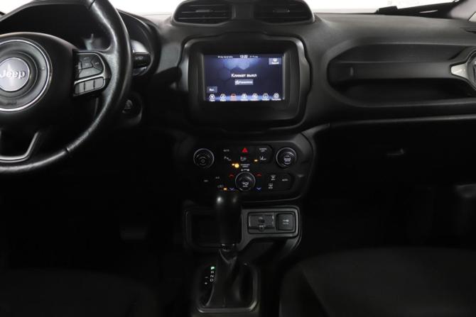 Jeep Renegade I Рестайлинг с пробегом 2019 года, цена 1 849 000 рублей, 71127 км, внедорожник, Автокод Объявления