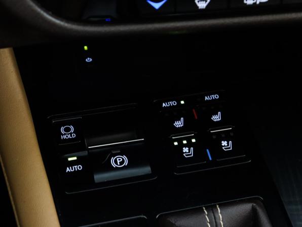 Lexus RX IV с пробегом 2017 года, цена 4 489 000 рублей, 64380 км, внедорожник, Автокод Объявления