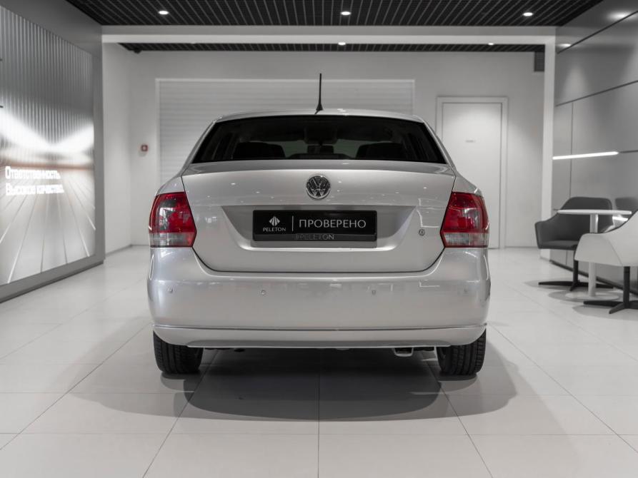 Volkswagen Polo V Москва  - изображение 6
