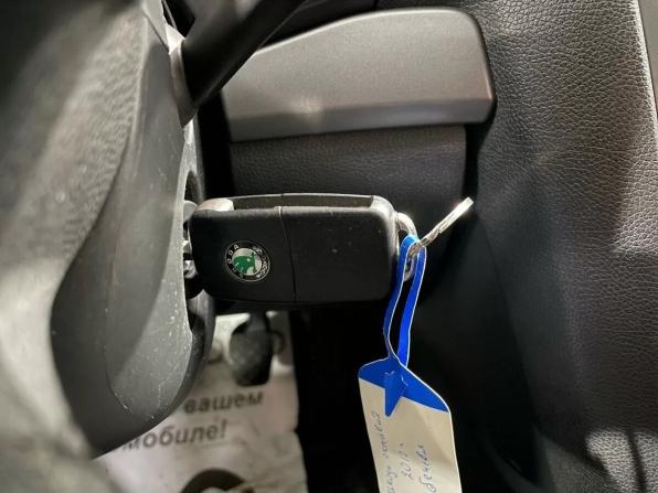 Skoda Octavia II (A5) Рестайлинг с пробегом 2012 года, цена 550 000 рублей, 180241 км, лифтбек, Автокод Объявления
