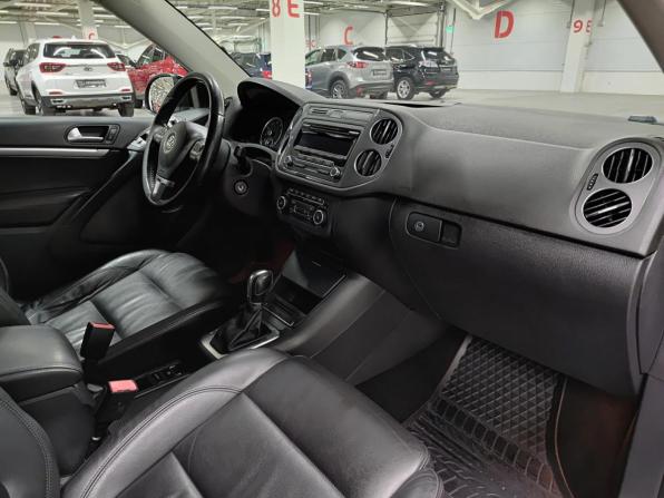 Volkswagen Tiguan I Рестайлинг с пробегом 2012 года, цена 1 299 000 рублей, 217782 км, внедорожник, Автокод Объявления