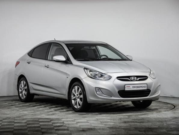 Hyundai Solaris I с пробегом 2012 года, цена 669 000 рублей, 236111 км, седан, Автокод Объявления