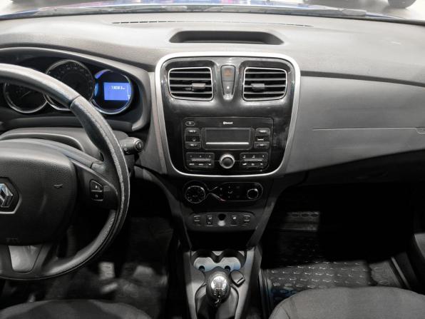 Renault Sandero II с пробегом 2017 года, цена 990 000 рублей, 73000 км, хэтчбек, Автокод Объявления