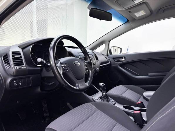 Kia Cerato II с пробегом 2013 года, цена 1 335 000 рублей, 38248 км, седан, Автокод Объявления