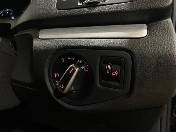 Volkswagen Sharan II с пробегом 2011 года, цена 1 465 000 рублей, 117493 км, минивэн, Автокод Объявления