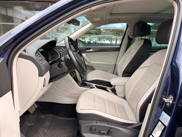 Volkswagen Tiguan II с пробегом 2017 года, цена 2 200 000 рублей, 208511 км, внедорожник, Автокод Объявления