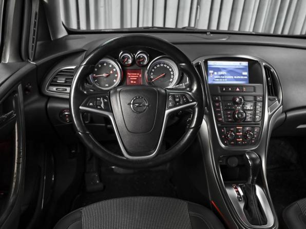 Opel Astra J с пробегом 2011 года, цена 999 000 рублей, 152369 км, хэтчбек, Автокод Объявления