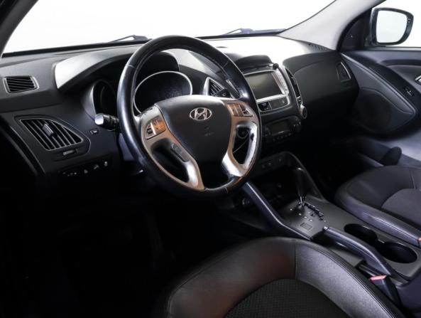 Hyundai ix35 I с пробегом 2013 года, цена 1 385 000 рублей, 106633 км, внедорожник, Автокод Объявления