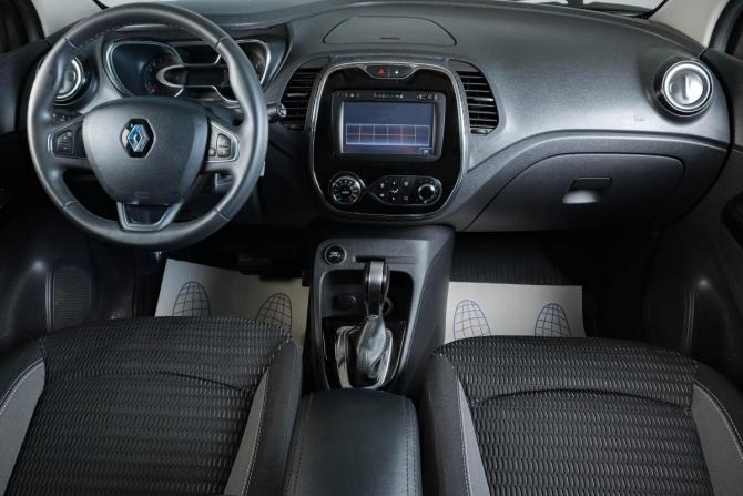 Renault Kaptur I с пробегом 2017 года, цена 1 429 000 рублей, 158000 км, внедорожник, Автокод Объявления