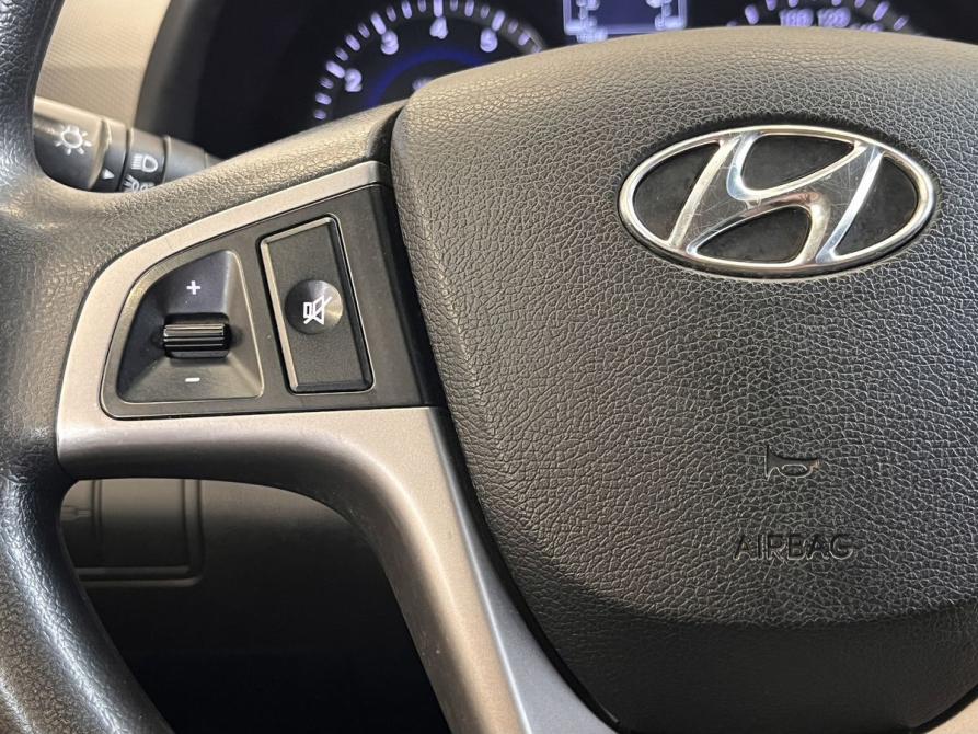Hyundai Solaris I Рестайлинг Псков  - изображение 15