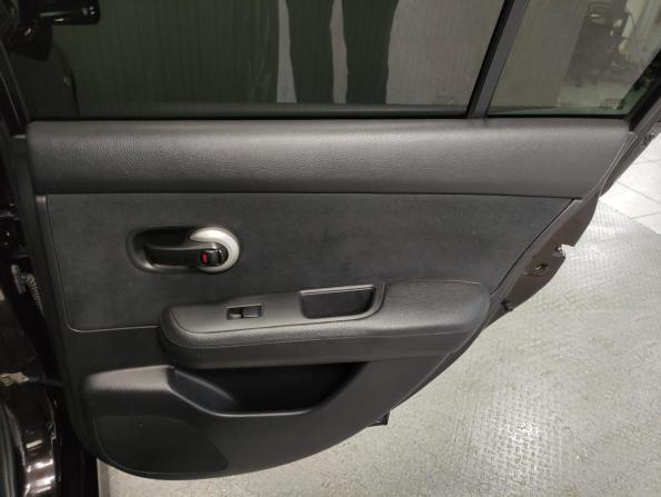 Nissan Tiida I Рестайлинг с пробегом 2010 года, цена 790 000 рублей, 147543 км, хэтчбек, Автокод Объявления