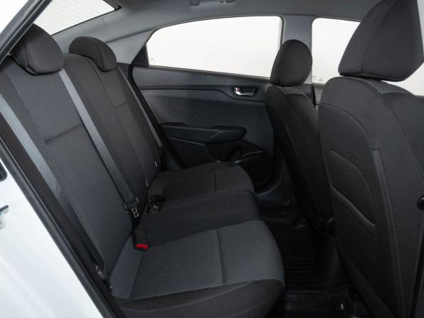 Hyundai Solaris II Рестайлинг с пробегом 2021 года, цена 1 760 000 рублей, 52395 км, седан, Автокод Объявления