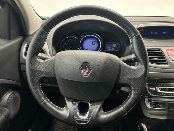 Renault Megane III Рестайлинг 2 с пробегом 2014 года, цена 829 000 рублей, 131867 км, хэтчбек, Автокод Объявления