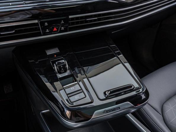 Volkswagen Talagon I с пробегом 2024 года, цена 4 790 000 рублей, 12733 км, внедорожник, Автокод Объявления