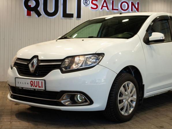 Renault Logan II с пробегом 2018 года, цена 730 000 рублей, 174779 км, седан, Автокод Объявления