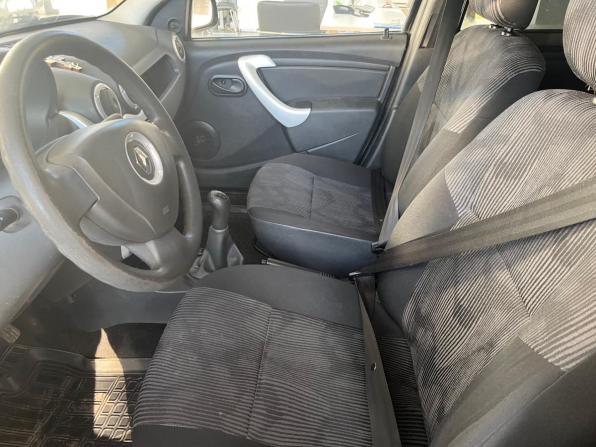 Renault Logan I Рестайлинг с пробегом 2014 года, цена 505 000 рублей, 110000 км, седан, Автокод Объявления