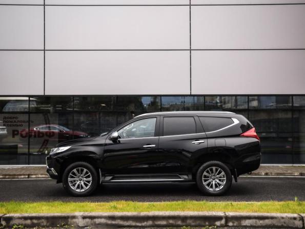 Mitsubishi Pajero Sport III с пробегом 2018 года, цена 2 699 000 рублей, 181918 км, внедорожник, Автокод Объявления