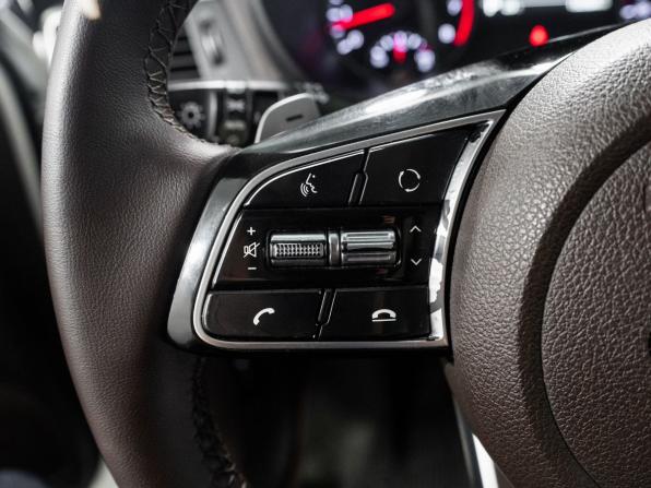 Kia Optima IV Рестайлинг с пробегом 2018 года, цена 1 700 000 рублей, 152064 км, седан, Автокод Объявления