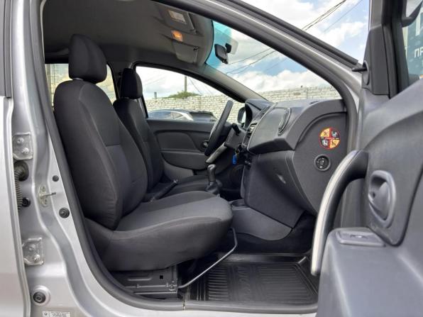Renault Sandero II с пробегом 2014 года, цена 699 900 рублей, 120195 км, хэтчбек, Автокод Объявления