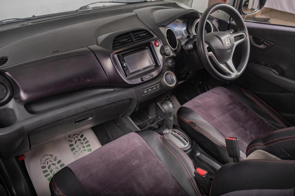 Honda Fit II Томск  - изображение 15