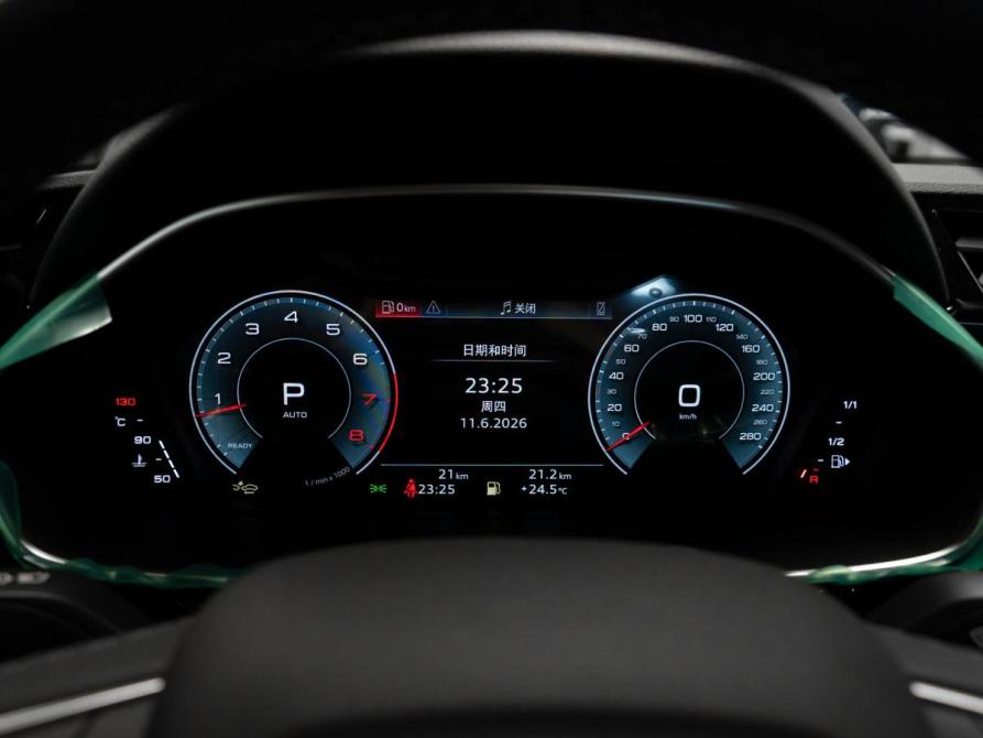 Audi Q3 II (F3) Москва  - изображение 12