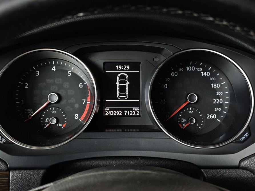 Volkswagen Jetta VI Рестайлинг Москва  - изображение 16