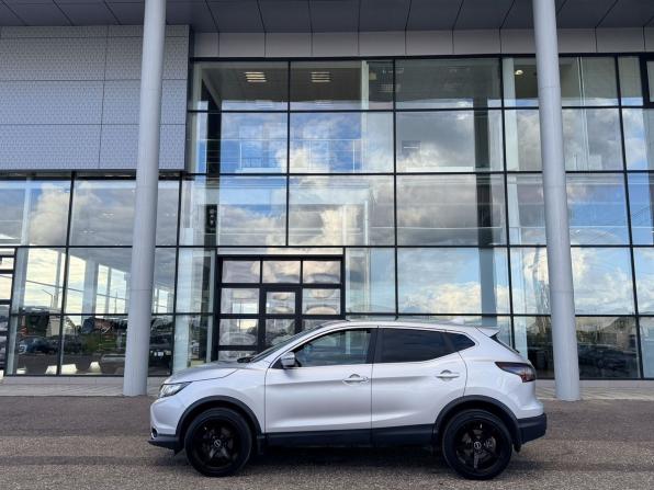 Nissan Qashqai II с пробегом 2017 года, цена 1 800 000 рублей, 86922 км, внедорожник, Автокод Объявления