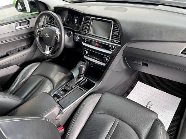 Hyundai Sonata VII (LF) Рестайлинг с пробегом 2017 года, цена 1 695 000 рублей, 168208 км, седан, Автокод Объявления