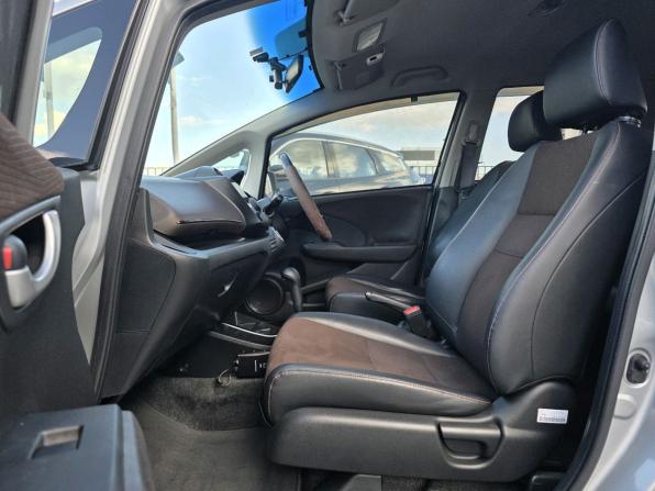 Honda Fit Shuttle I с пробегом 2011 года, цена 1 160 000 рублей, 136339 км, универсал, Автокод Объявления