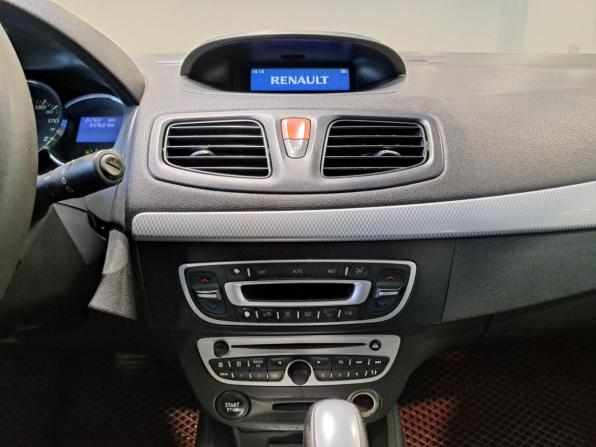 Renault Fluence I с пробегом 2011 года, цена 550 000 рублей, 257840 км, седан, Автокод Объявления