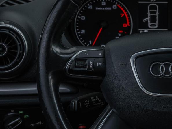 Audi A3 III (8V) с пробегом 2013 года, цена 1 431 000 рублей, 151963 км, хэтчбек, Автокод Объявления