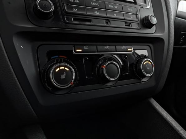 Volkswagen Jetta VI Рестайлинг с пробегом 2015 года, цена 1 475 000 рублей, 114842 км, седан, Автокод Объявления