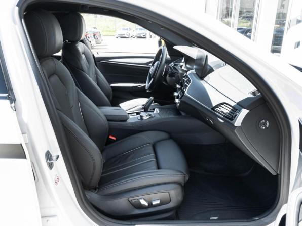 BMW 5 серии VII (G30/G31/G38) Рестайлинг с пробегом 2021 года, цена 4 850 000 рублей, 1890 км, седан, Автокод Объявления