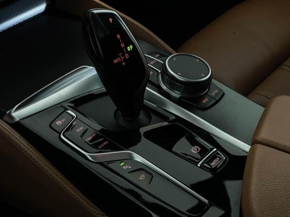 BMW 5 серии VII (G30/G31/G38) Рестайлинг с пробегом 2021 года, цена 4 321 000 рублей, 63000 км, седан, Автокод Объявления