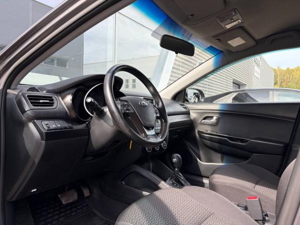 Kia Rio III Рестайлинг с пробегом 2016 года, цена 899 000 рублей, 108267 км, седан, Автокод Объявления