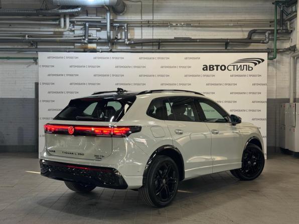 Volkswagen Tiguan III (China Market) с пробегом 2026 года, цена 4 719 000 рублей, 27 км, внедорожник, Автокод Объявления