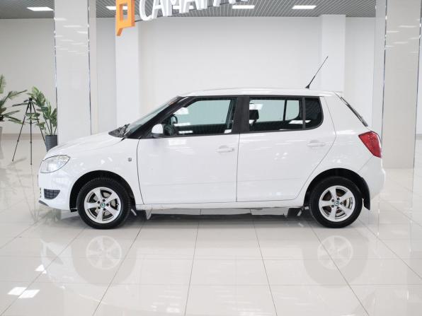 Skoda Fabia II Рестайлинг с пробегом 2011 года, цена 407 000 рублей, 201425 км, хэтчбек, Автокод Объявления